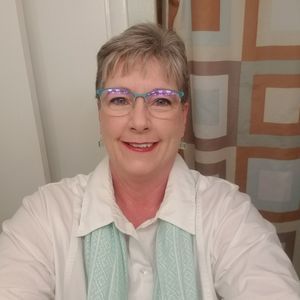 Meet your Posher, Stacey